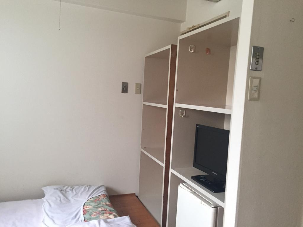 Business Hotel Shinbashi Osaka Bagian luar foto
